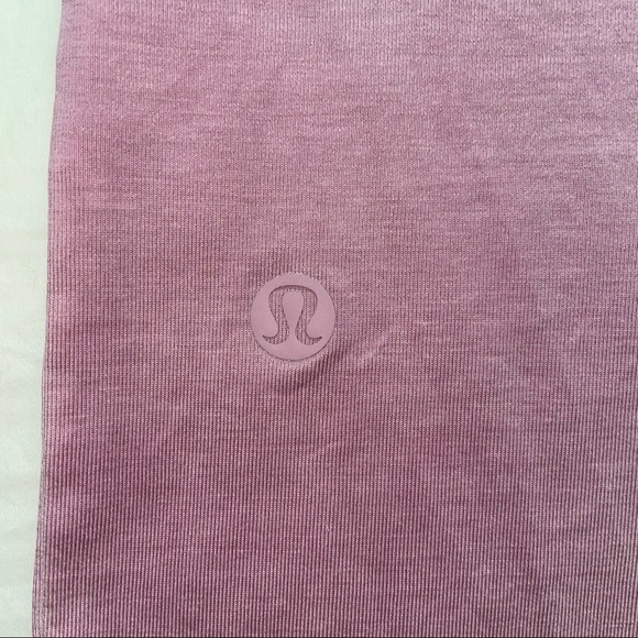 Lululemon Fundamental Tee Medium Pink Taupe - Picture 4 of 4